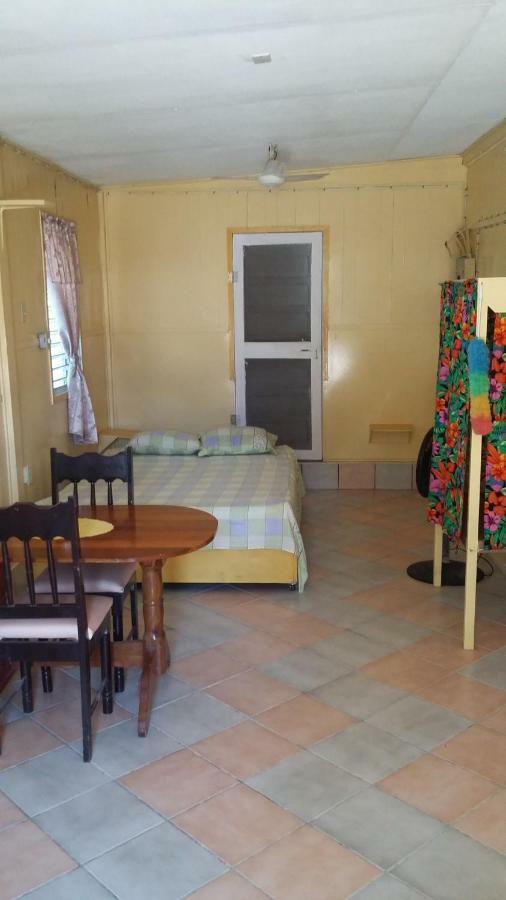 Chapito'S Apartment 3 Caye Caulker Eksteriør billede